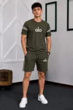 ⁦ترنج محجر ALO شورت رجالي بخامة ميلتون مبرد⁩ - الصورة ⁦3⁩