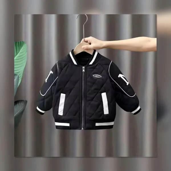 جاكيت فرو أطفالي واتر بروف مبطن – أبيض / أسود